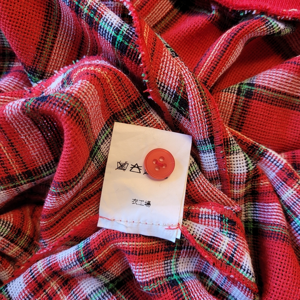 Red Plaid Strapless Top - Picture 13 of 13